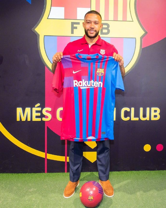 العداء الأندوري ناهويل كاريانا يحظى بإشادة عالمية رغم احتلاله المركز الأخير